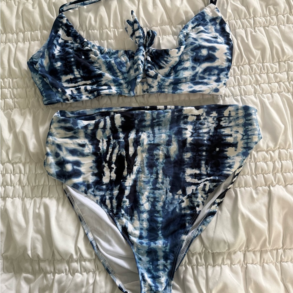 Time and Tru Blue Tie-Dye Swimwear